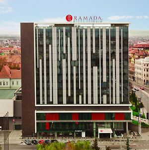 Ramada By Wyndham Sibiu Hotel Exterior photo