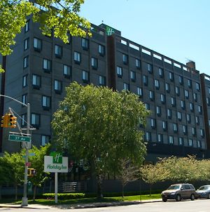 The Laguardia Hotel New York Exterior photo