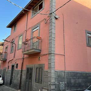 Apartment With Terrace Close To Catania Sicily Adrano Exterior photo