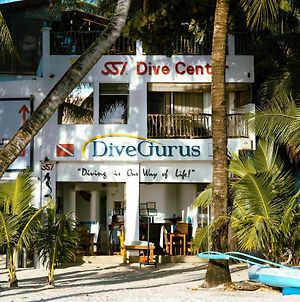 Dive Gurus Boracay Beach Resort Boracay Island Exterior photo