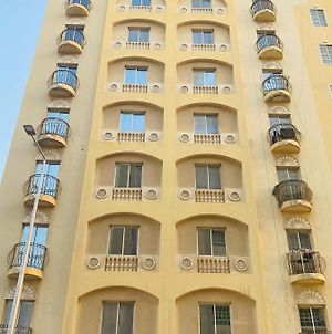 Al-Bazaz Apartments Ad Dawhah Exterior photo