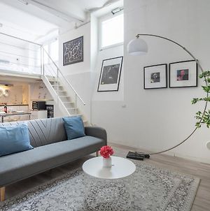 Loft Milano - Zona Certosa - Con Wi-Fi & Netflix Appartamento Exterior photo