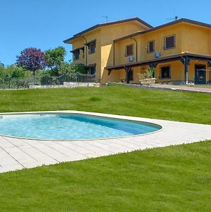 Amazing Home In Albanella With 3 Bedrooms, Wifi And Outdoor Swimming Pool Exterior photo