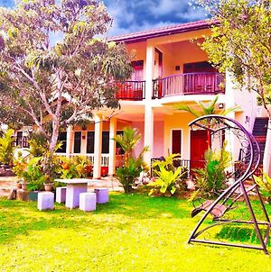 Sunny Side Villa Tangalle Exterior photo
