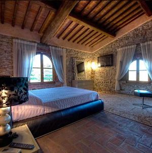Room In Bb - Room Overlooking The Vineyards And Florence Carmignano Exterior photo