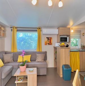 Mobil-Home Luminosa Camping Siblu 4**** Fréjus Exterior photo