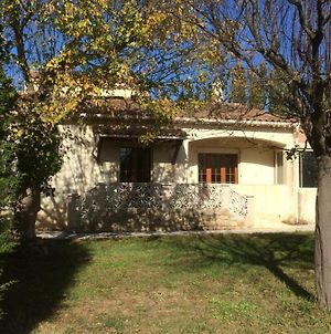 La Maison Des Sources Villa Salon-de-Provence Exterior photo