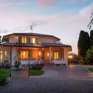 Villa Barbara San Giovanni In Marignano Exterior photo