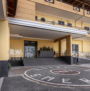 Hotel Smeraldo Qualiano Exterior photo