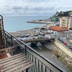 Appartamento A Due Passi Dal Mare Genova Exterior photo