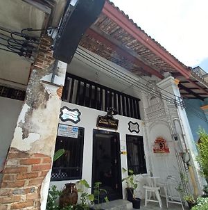 Chino Town Gallery Alley - Sha Plus Hotel Phuket Exterior photo