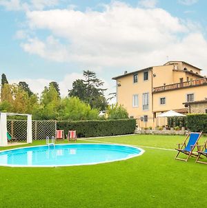 Epoque Villa With Private Garden And Pool Comeana Exterior photo