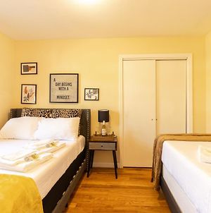 Wonderful 2 Bedrooms Apartment In Elmhurst, Ny New York Exterior photo