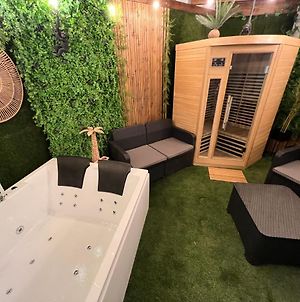 Spa De Charme Avec Jacuzzi, Sauna Privatifs Au Coeur De Ville - Esprit Coco Mulhouse Exterior photo