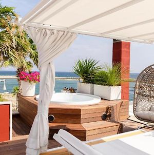 Apulia Charming Suites - Suite Perla con vista mare e hot Jacuzzi Savelletri Exterior photo