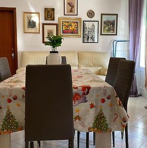 Guest House Malaguzzi Reggio nell'Emilia Exterior photo