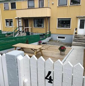 2Br Apt / Central / Torshavn Appartamento Exterior photo