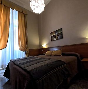 Hotel Cervia Roma Exterior photo