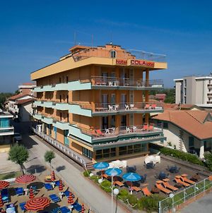 Hotel Cola Bellaria-Igea Marina Exterior photo