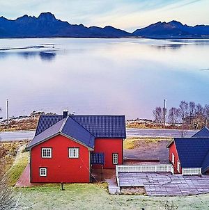 Holiday Home Hennes Sortland Exterior photo