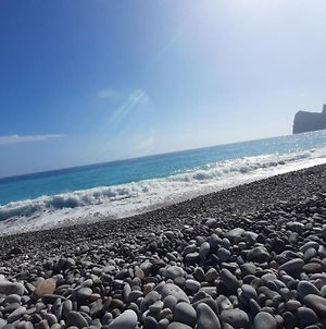 il Terrazzino sul Mare,holiday home ON THE BEACH in Sorrento Coast Massa Lubrense Exterior photo