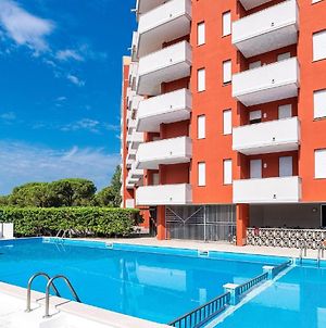 Inviting Apartment In Porto Santa Margherita With Pool Exterior photo
