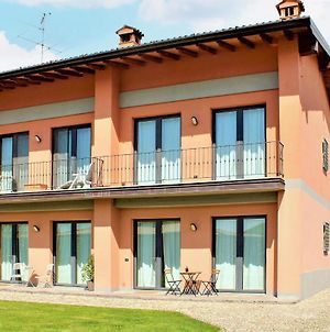 Beautiful Apartment In Cazzago San Martino With 1 Bedrooms, Wifi And Outdoor Swimming Pool Exterior photo