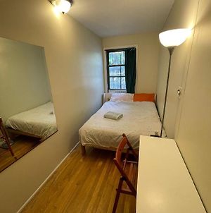 Affordable & Centralized Williamsburg Boutique Room New York Exterior photo