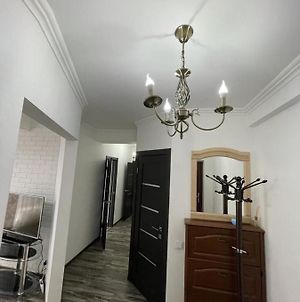 Ismail Apartament With Amazing Style! Appartamento Chişinău Exterior photo