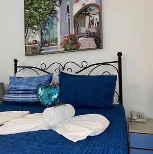 Alexiou Apartments Blue Rethymno Exterior photo