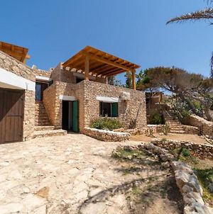 Camera Matrimoniale Indipendente Casa Degli Elimi Lampedusa Exterior photo
