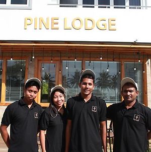 Pine Lodge Hulhumale Exterior photo