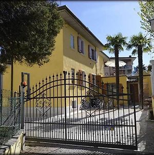 Relais Sweet Days Bed and Breakfast Peschiera del Garda Room photo