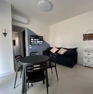Appartamento Conchiglia-Immobili E Soluzioni Rent Lido Adriano Exterior photo