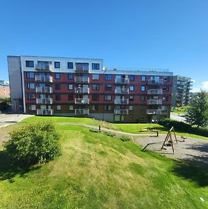 Moon Apartment Near The Centre Luxury Bed ! Free Parking Available ! Trondheim Exterior photo