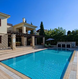 3 Bedroom Villa Kedros With Private Pool And Hot Tub, Aphrodite Hills Resort Kouklia Exterior photo