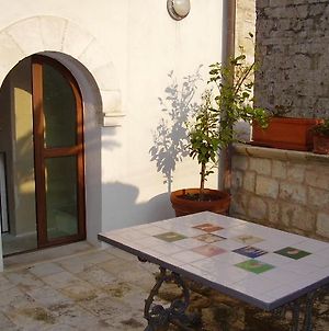 Casa Torre Di Mactheus Petaro Appartamento Giovinazzo Exterior photo
