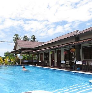 Makara Bungalows Hotel Sihanoukville Exterior photo