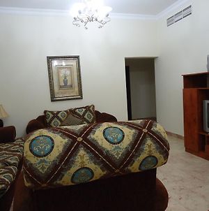 Al Jaberiya Suites 1 Al Manamah Exterior photo