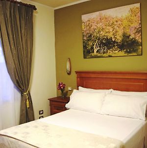 Hotel Millenium Tirana Room photo