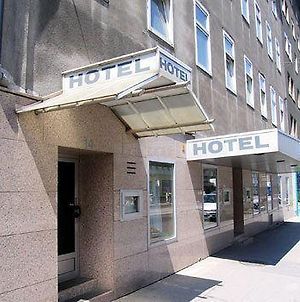 Hotel Cyrus Vienna Exterior photo