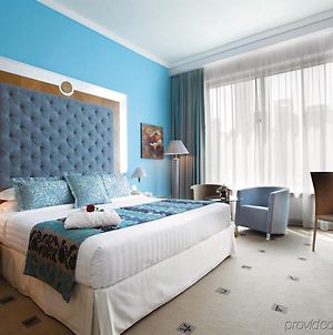 Marina Byblos Hotel Dubai Room photo