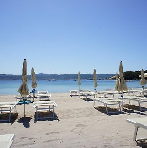 Godo Beach Hotel Baja Sardinia Exterior photo