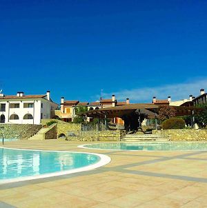 Manerba Del Garda Resort Exterior photo