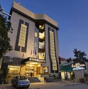 Seven Hills Tower Hotel Agra  Exterior photo