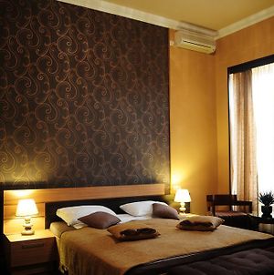 Azoyan Guest House Erevan Room photo