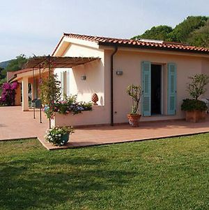 Villa Gemma Porto Azzurro Exterior photo