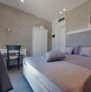 Vigna Caracciolo Bed and Breakfast Trani Room photo