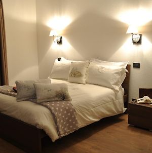 Maison Constance Bed and Breakfast Bionaz Room photo