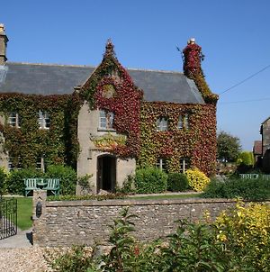 Toghill House Farm Bed and Breakfast Wick  Room photo